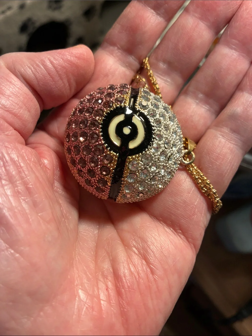 N/A sparkling crystal
